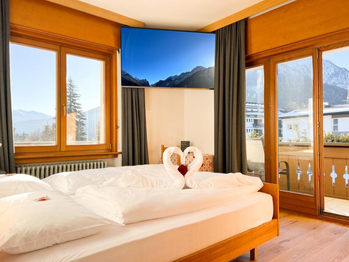 Guesthouse Rosengarten Dobbiaco Bagian luar foto