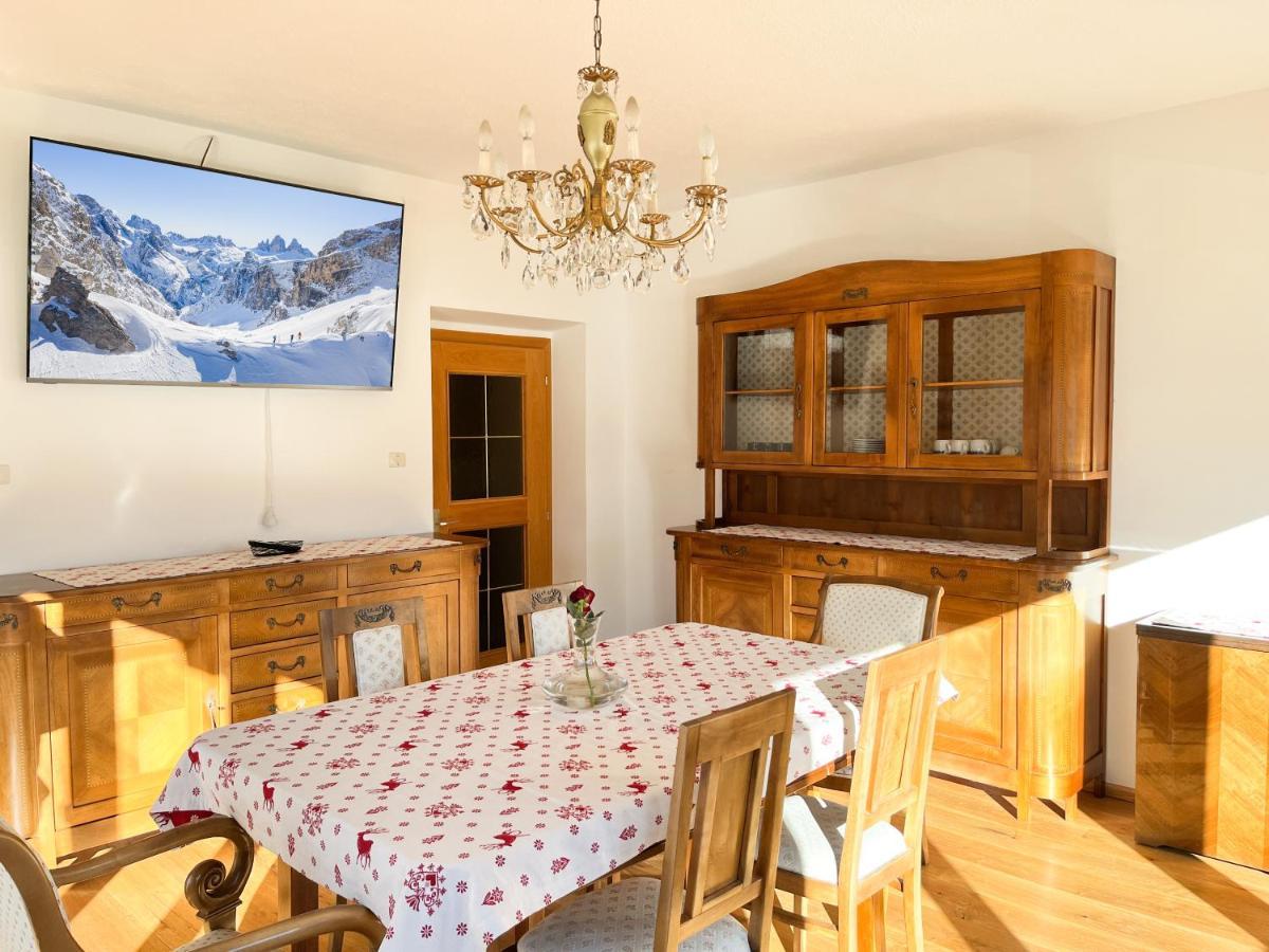 Guesthouse Rosengarten Dobbiaco Bagian luar foto