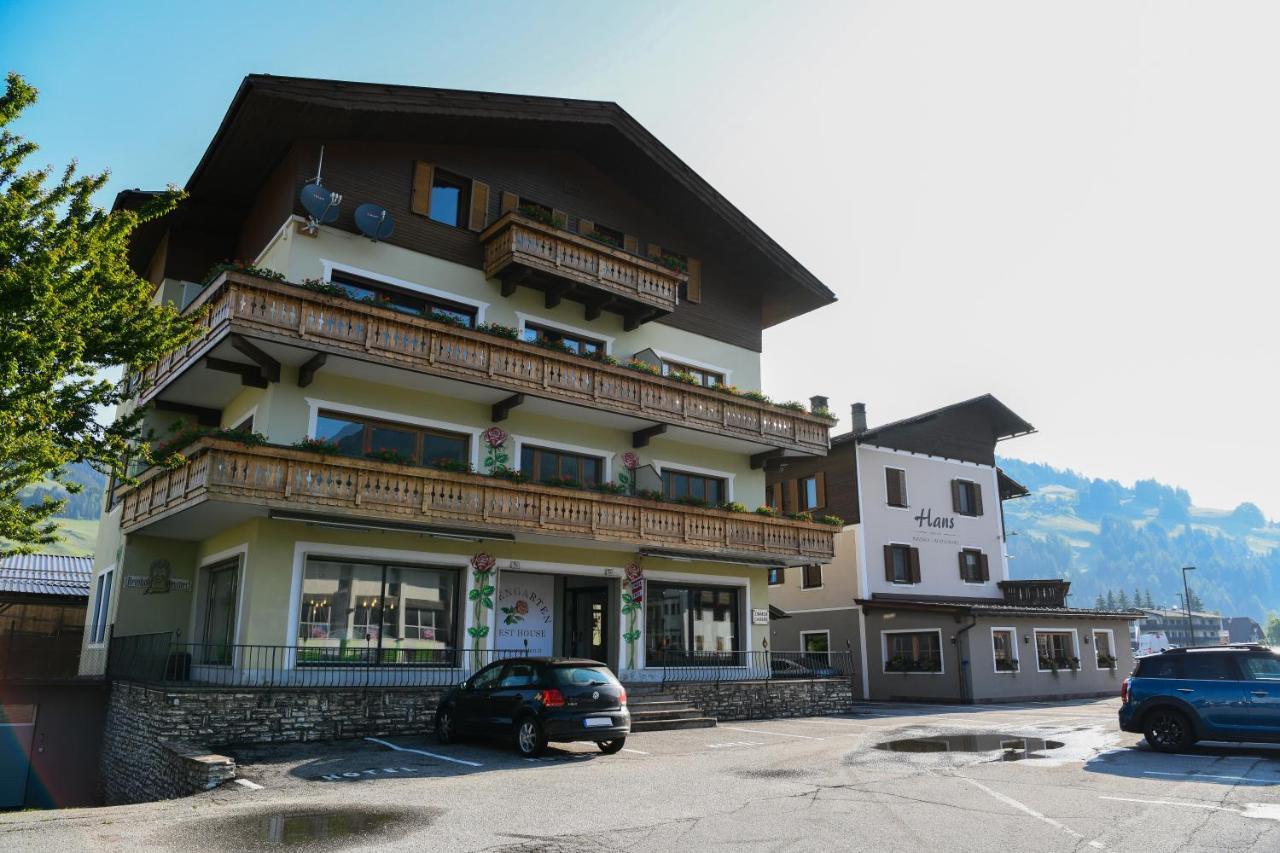 Guesthouse Rosengarten Dobbiaco Bagian luar foto