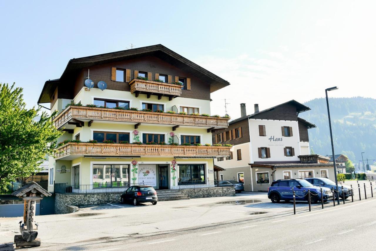 Guesthouse Rosengarten Dobbiaco Bagian luar foto